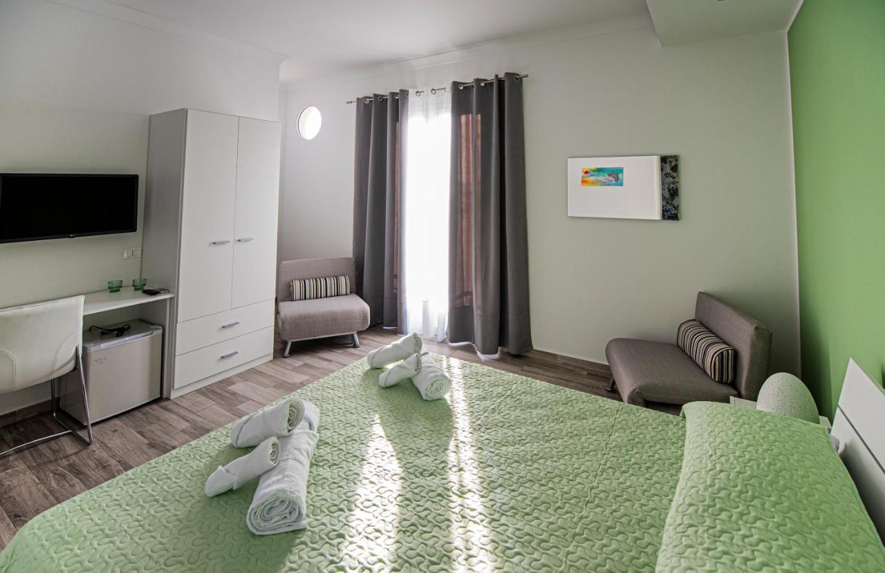 L' Arcobaleno B&B Castelluzzo Extérieur photo