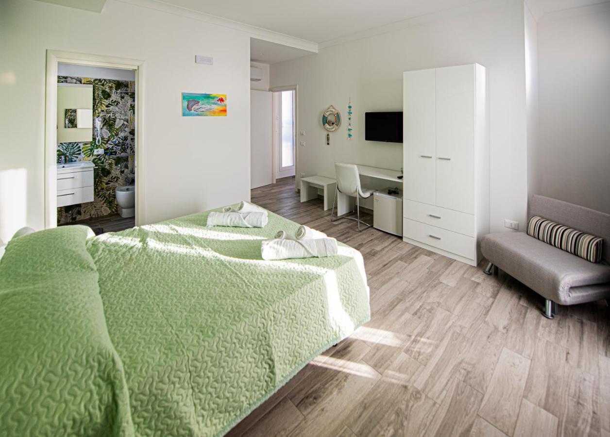 L' Arcobaleno B&B Castelluzzo Extérieur photo